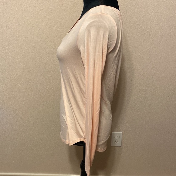 NWOT LOFT Pale Pink Long Sleeve Top - Picture 2 of 7